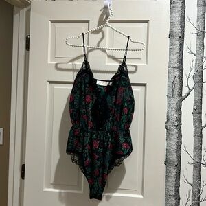 VINTAGE DELICATES PAISLEY ROSE TEDDY-SIZE S